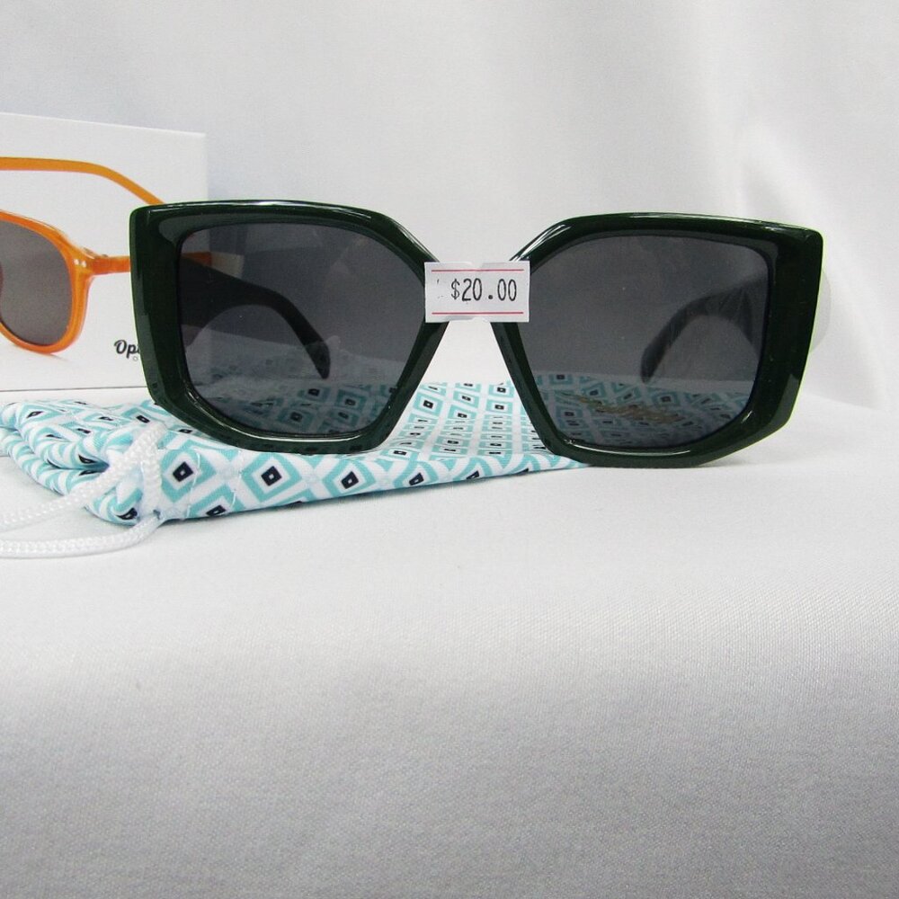 Sunglasses | Green | Women's | Optimum Optical | New With Tags - Picture 2 of 3